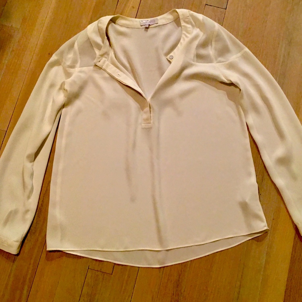 1.State white blouse